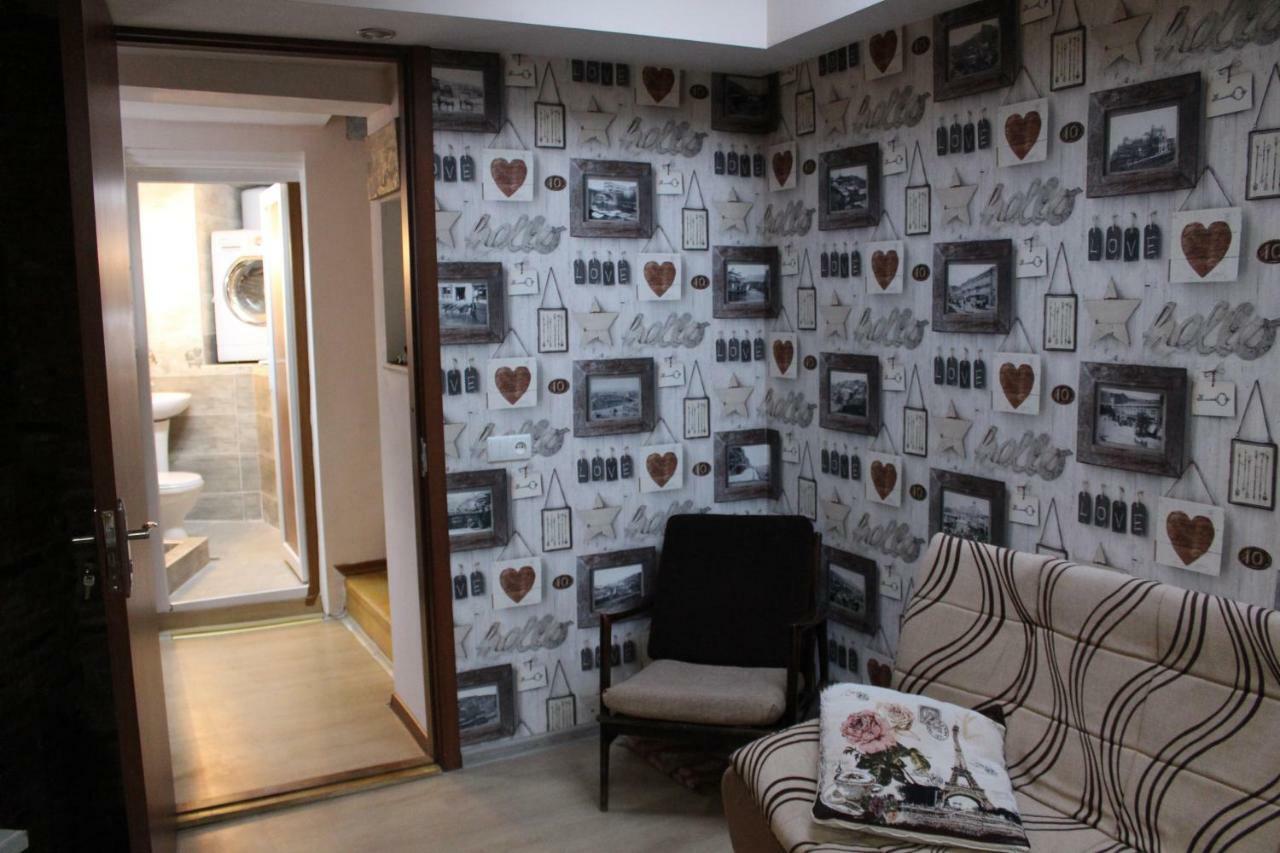 Lui Lui Daire Tiflis Dış mekan fotoğraf