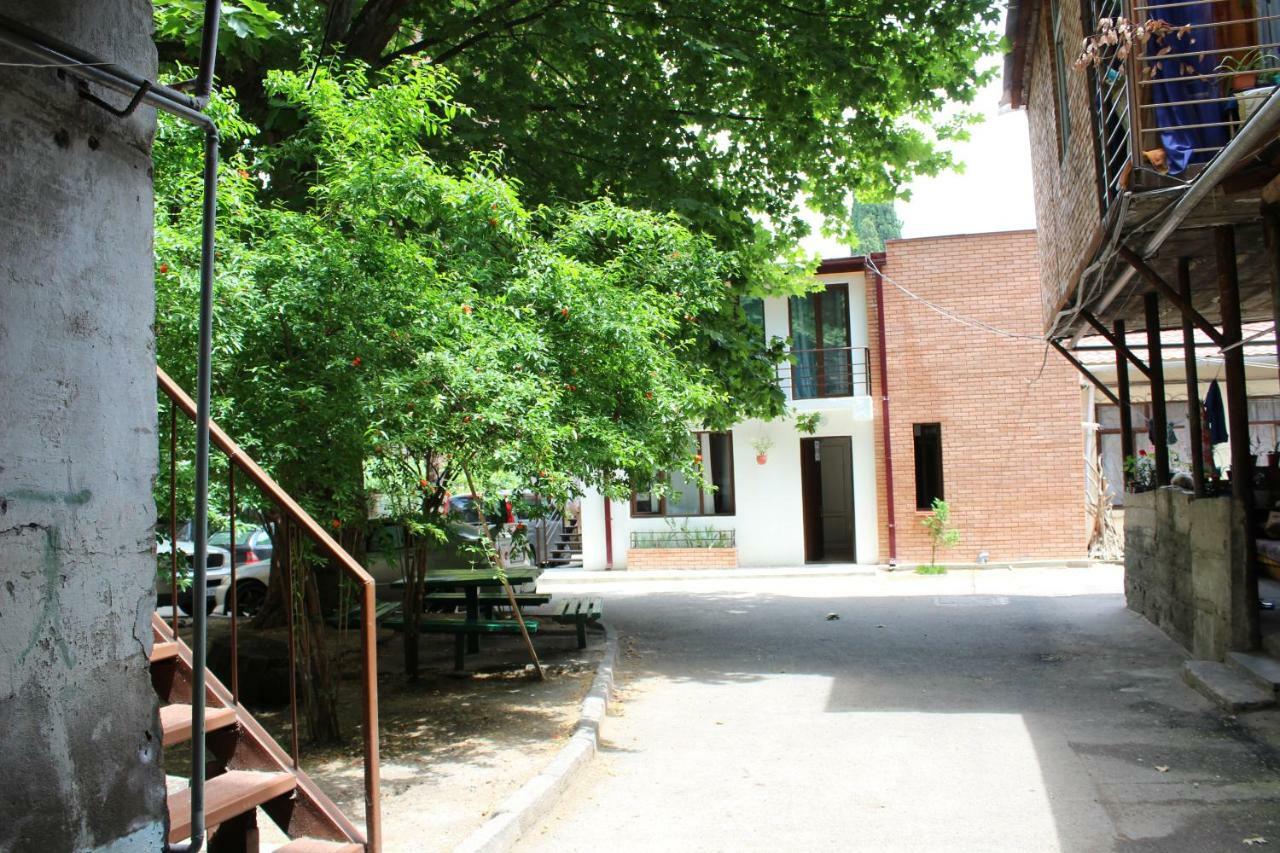 Lui Lui Daire Tiflis Dış mekan fotoğraf